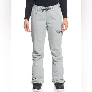 ROXY NADIA MEDIUM SHORT SKI PANTS NWT